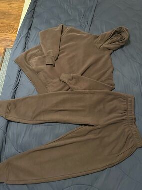 Balance Collection Brown Fleece Hoodie & Jogger Set